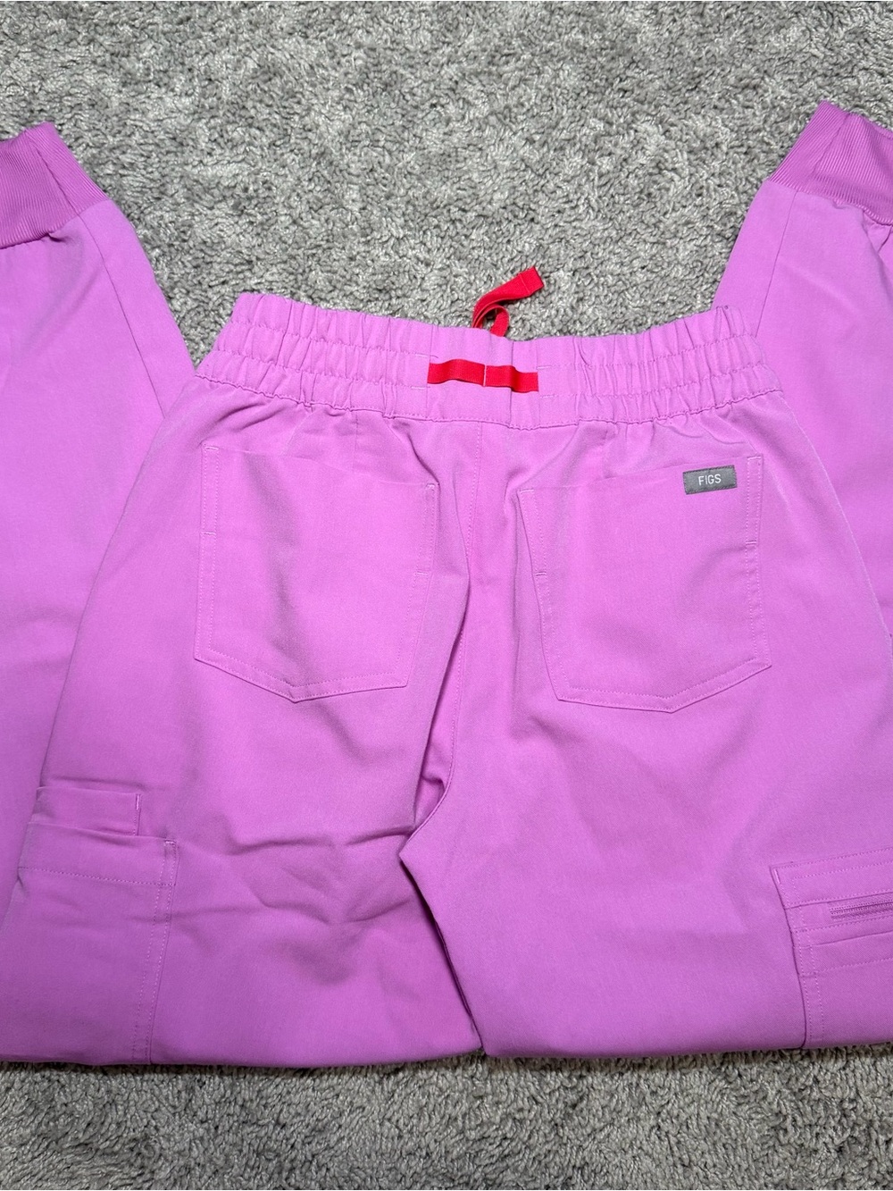 Figs Women’s Pink Cloud Uman Relaxed Jogger Scrub Pants - Picture 4 of 6